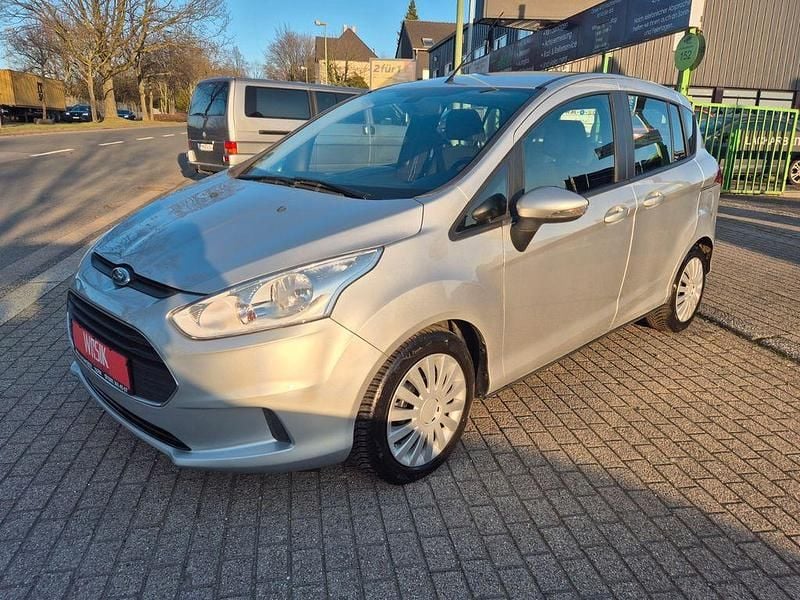 Gebraucht Ford B-MAX Titanium 101 PS (74 kW) 2013 Silber Van / Kleinbus