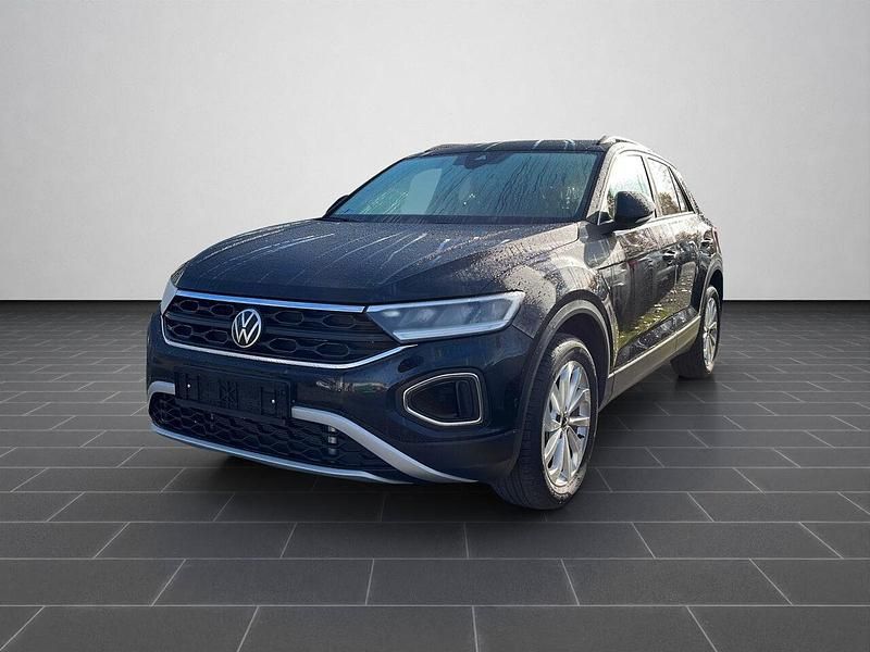 Deep black perleffekt (metallic) Gebraucht 2025 VW T-Roc SUV | 29.900 € (Guter Preis) - Bild 1/2