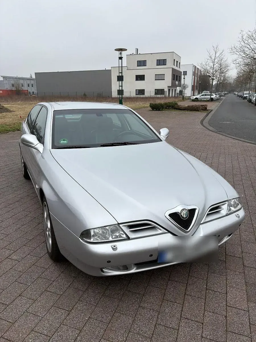 Gebraucht Alfa Romeo 166 Distinctive 226 PS (166 kW) 1999 Silber Limousine