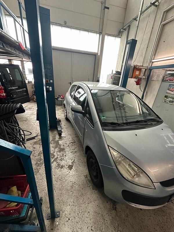 Gebraucht Mitsubishi Colt 74 PS (54 kW) 2007 Blau Kleinwagen