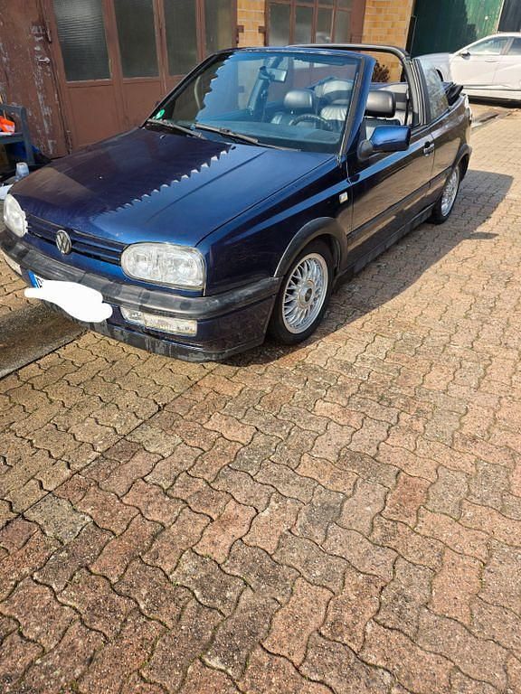 Gebraucht VW Golf Cabriolet 75 PS (55 kW) 1996 Blau Cabrio