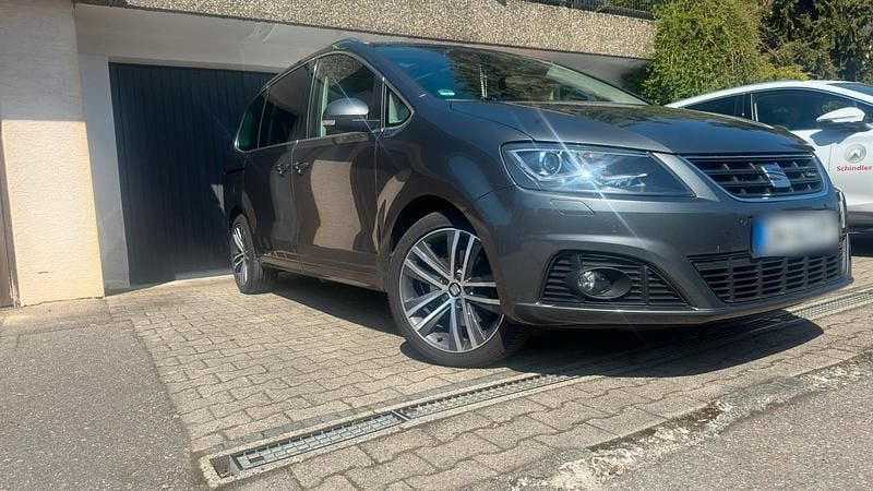 Second-hand Seat Alhambra 184 CP (135 kW) 2017 Gri Monovolum