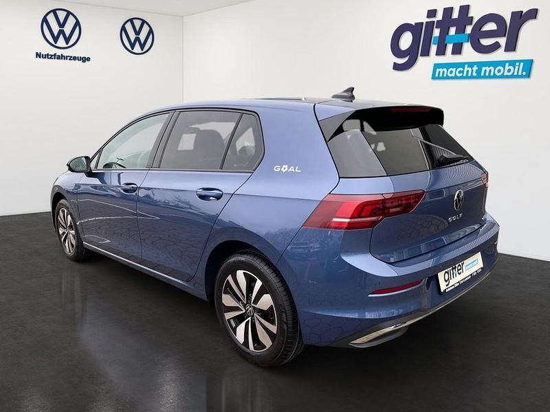 Gebraucht VW Golf VIII Goal 150 PS (110 kW) 2025 Blau Limousine