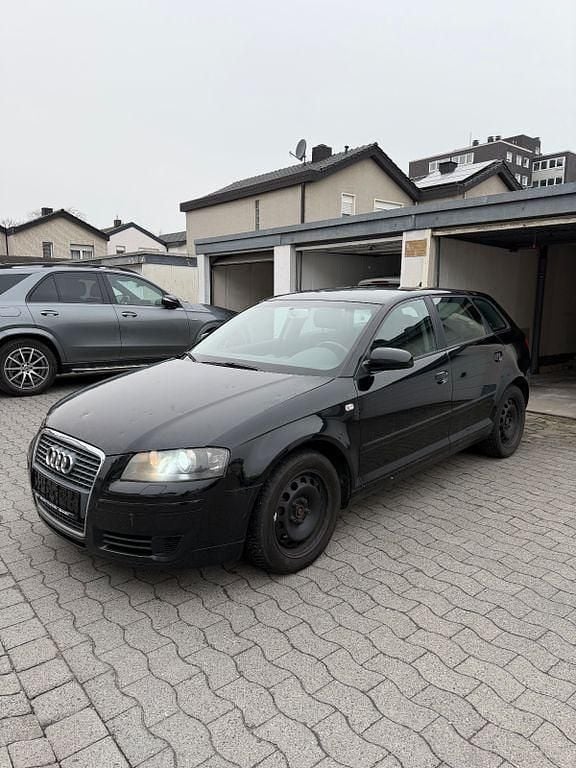 Gebraucht Audi A3 Attraction 140 PS (102 kW) 2007 Schwarz Kleinwagen