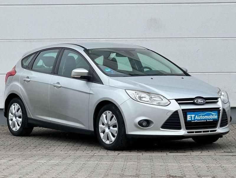 Gebraucht Ford Focus Titanium 116 PS (85 kW) 2013 Silber Limousine