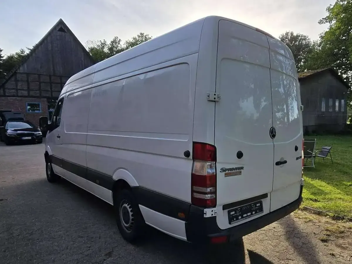 Gebraucht Mercedes Sprinter 129 PS (94 kW) 2013 Weiß Van