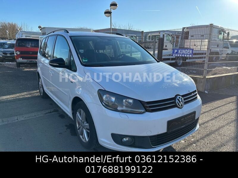 Gebraucht VW Touran 140 PS (102 kW) 2012 Weiß Van / Kleinbus