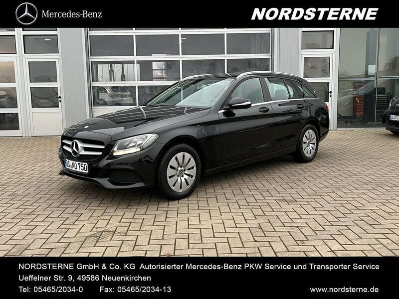 Schwarz Gebraucht 2016 Mercedes C220 Kombi | 14.444 € - Bild 1/4