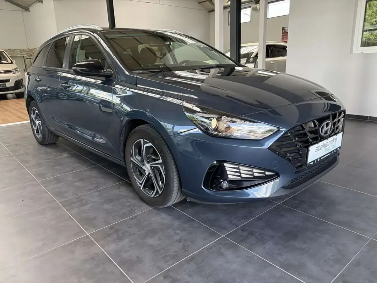 Gebraucht Hyundai i30 Edition 30 160 PS (117 kW) 2022 Teal blue Kombi