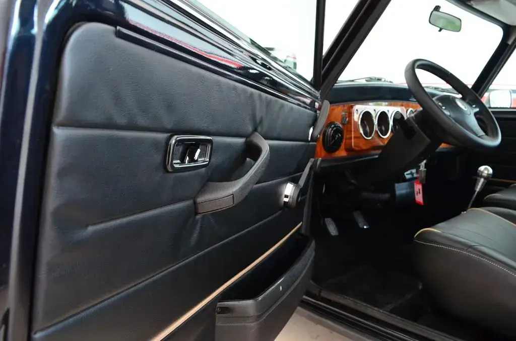 Gebraucht Mini Cooper Classic 63 PS (46 kW) 1998 Schwarz Kleinwagen