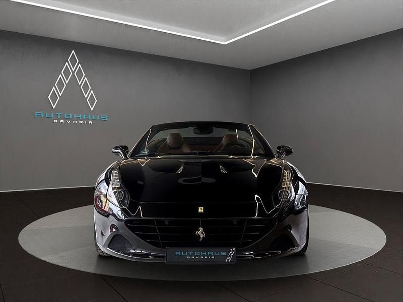 Gebraucht Ferrari California 560 PS (411 kW) 2016 Schwarz Cabrio