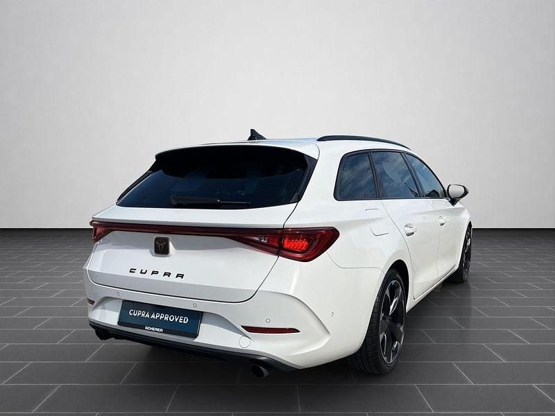 Second-hand Cupra Leon 245 CP (180 kW) 2023 Alb Berlinǎ