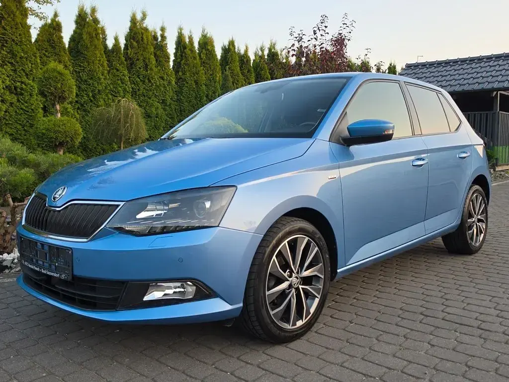 Gebraucht Skoda Fabia Drive 90 PS (66 kW) 2017 Blau Limousine