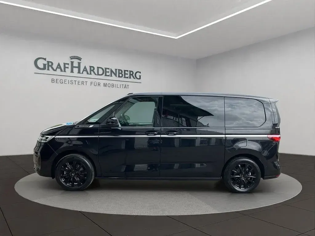 Gebraucht VW Multivan Style 177 PS (130 kW) 2025 Deep black perleffekt Van / Kleinbus