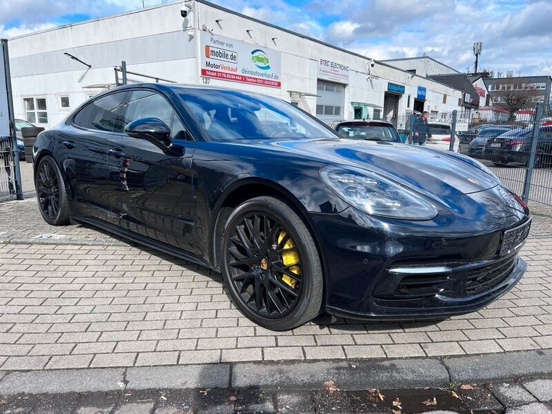 Gebraucht Porsche Panamera 4S 421 PS (309 kW) 2017 Tiefschwarzmetallic Limousine