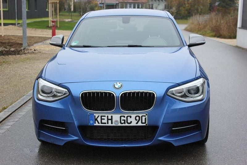 Second-hand BMW M135 Performance 320 CP (235 kW) 2014 Albastru Hatchback