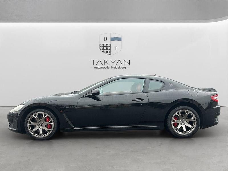 Gebraucht Maserati Granturismo 460 PS (338 kW) 2012 Schwarz Coupé