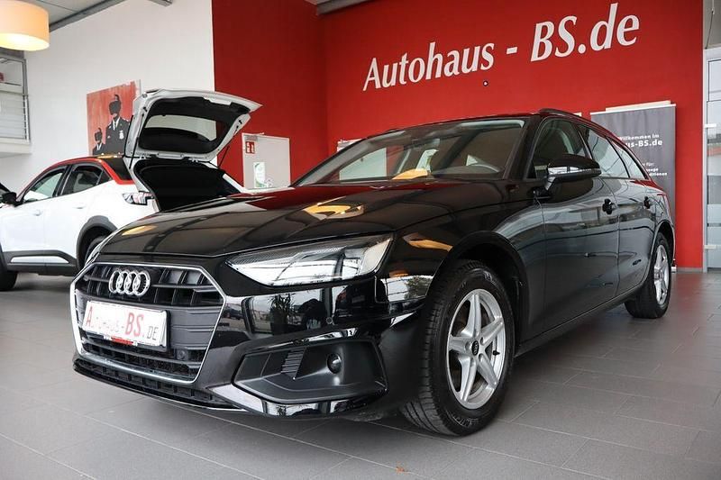 Schwarz Gebraucht 2023 Audi A4 Sport Kombi | 26.895 € (Guter Preis) - Bild 1/4