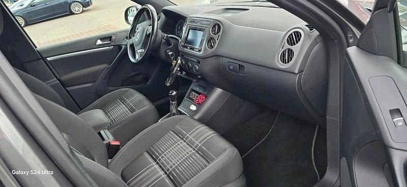 Gebraucht VW Tiguan 150 PS (110 kW) 2015 Silber SUV