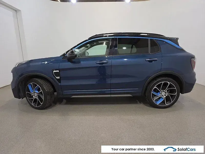 Second-hand Lynk & Co 01 179 CP (131 kW) 2022 Albastru SUV