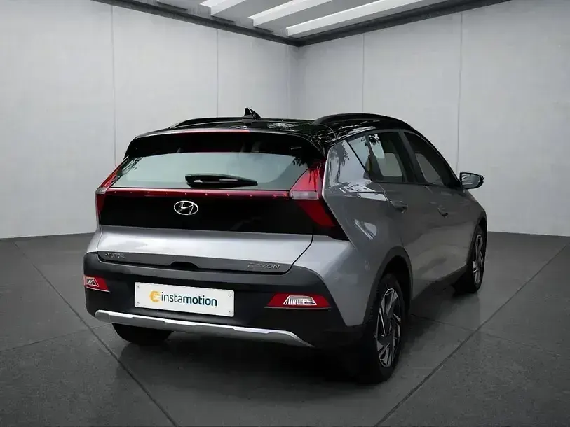 Gebraucht Hyundai Bayon 101 PS (74 kW) 2022 Grau SUV