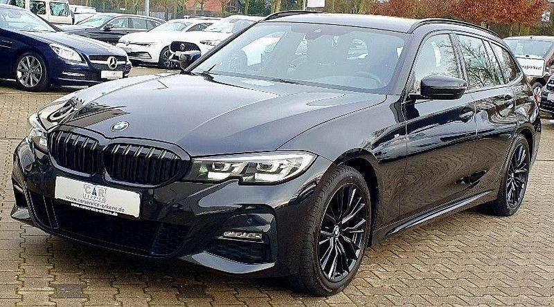 Gebraucht BMW 318 M Sport 156 PS (114 kW) 2020 Schwarz Kombi