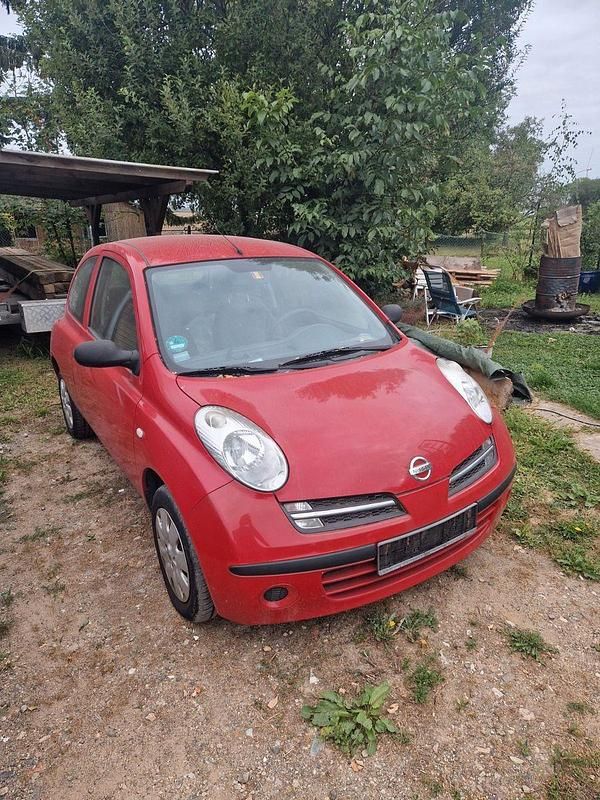 Rot Gebraucht 2006 Nissan Micra Kleinwagen | 500 € (Superpreis) - Bild 1/4