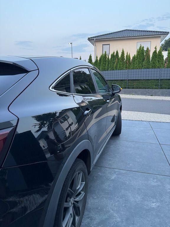 Gebraucht DFSK Fengon 137 PS (100 kW) 2022 Schwarz SUV