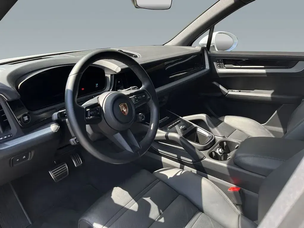 Gebraucht Porsche Cayenne S E-Hybrid 519 PS (381 kW) 2024 Weiss SUV
