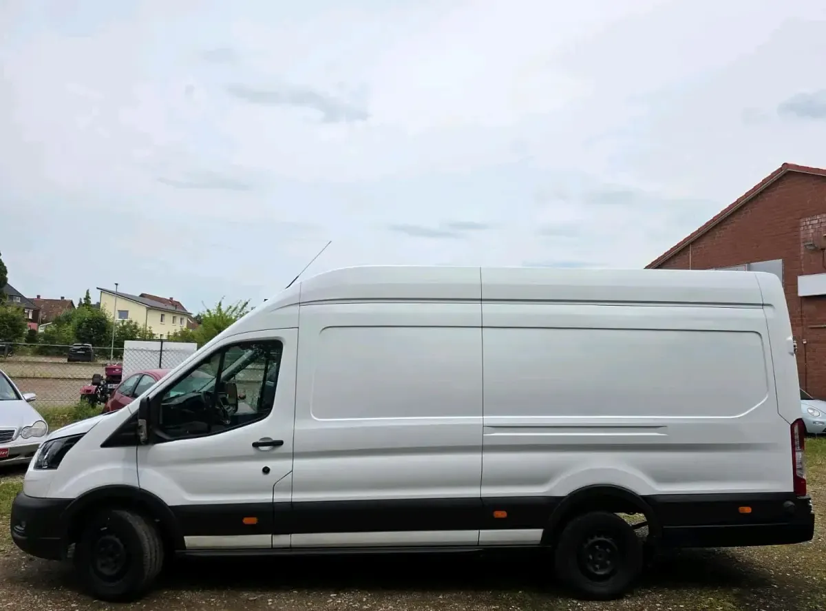 Gebraucht Ford Transit 130 PS (95 kW) 2022 Van / Kleinbus
