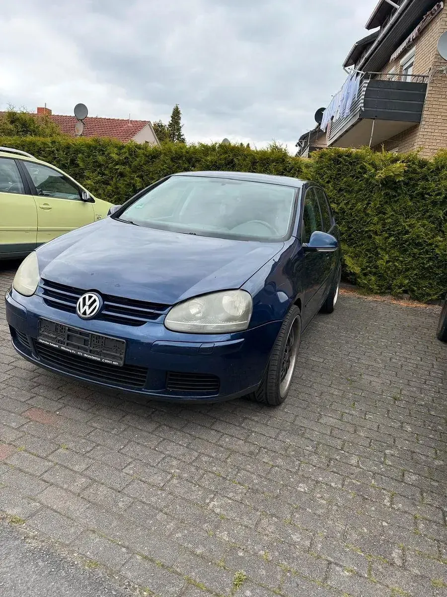 Occasion VW Golf IV Trendline 116 ch (85 kW) 2004 Bleue Berline