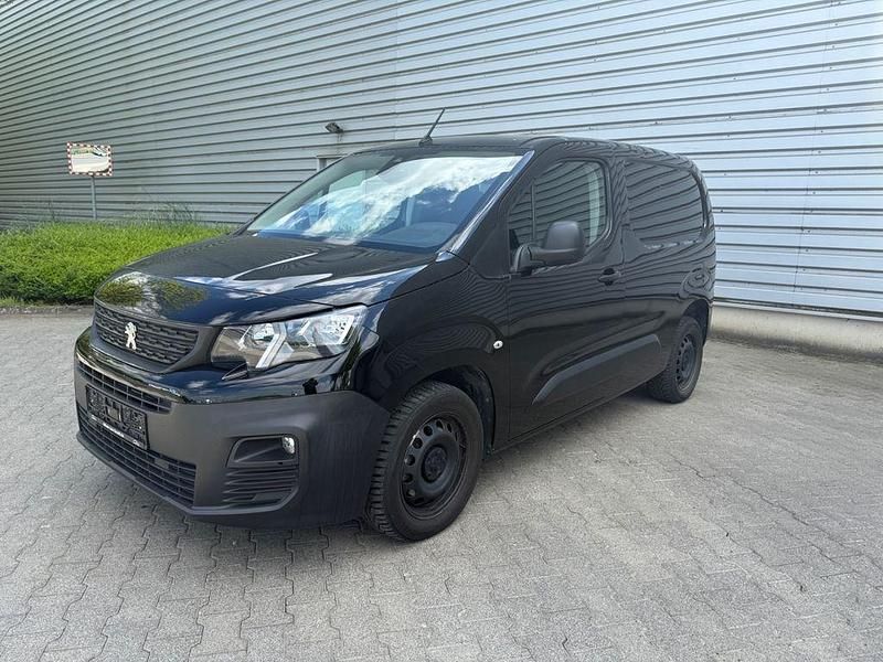 Schwarz Gebraucht 2019 Peugeot Partner Premium Van / Kleinbus | 15.500 € (Fairer Preis) - Bild 1/4