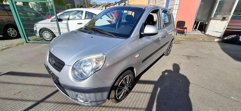 Gebraucht Kia Picanto Start 65 PS (47 kW) 2008 Silber Kleinwagen