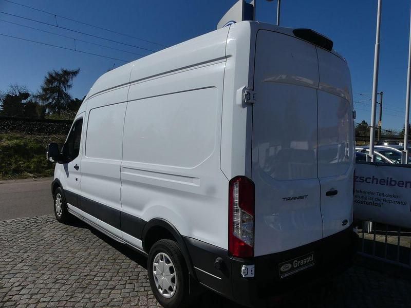 Gebraucht Ford Transit Trend 131 PS (96 kW) 2022 Frozen white Limousine