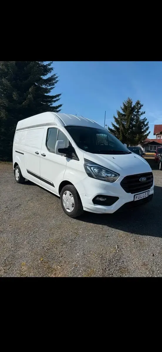 Second-hand Ford Transit Custom 170 CP (125 kW) 2021 Alb Monovolum