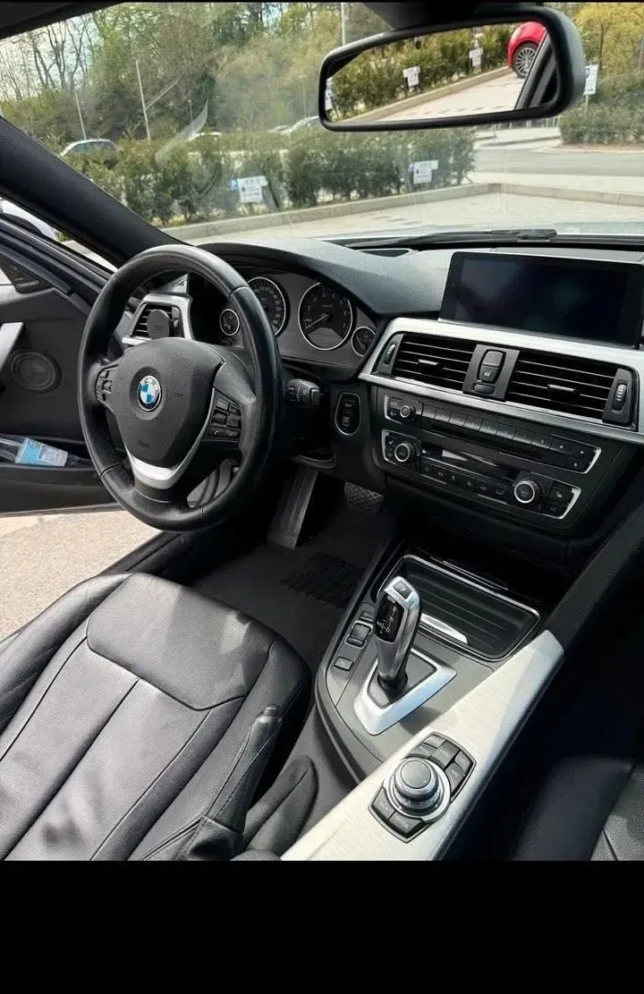 Gebraucht BMW 328 Luxury Line 245 PS (180 kW) 2013 Silber Limousine