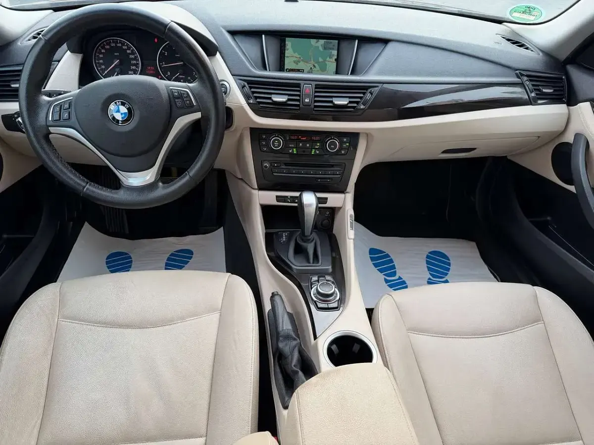 Gebraucht BMW X1 xLine 150 PS (110 kW) 2013 Braun SUV