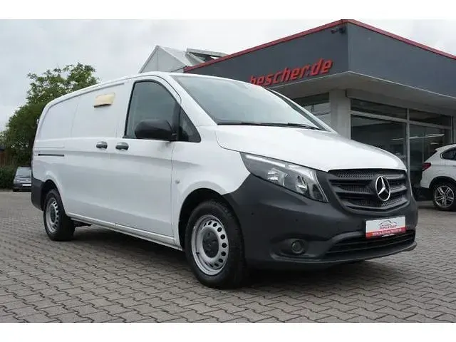 Gebraucht Mercedes Vito 136 PS (100 kW) 2019 Weiß Van