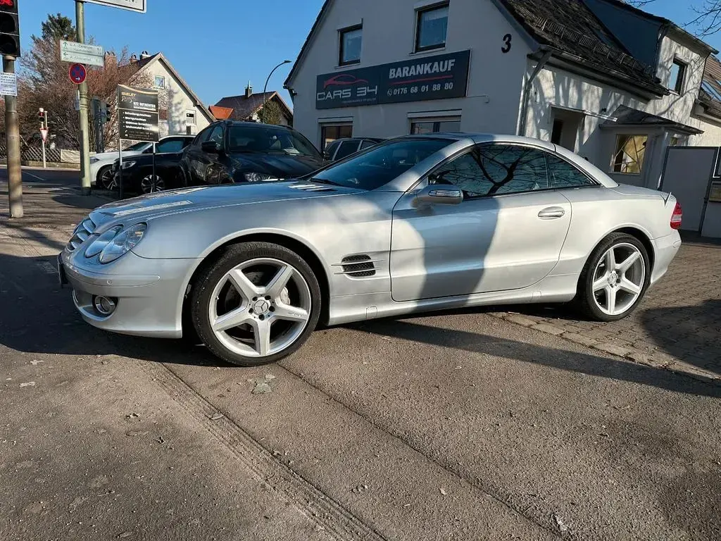 Gebraucht Mercedes SL350 272 PS (200 kW) 2007 Silber Cabrio