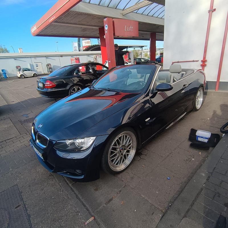Blau Gebraucht 2008 BMW 335 Cabriolet M Sport Cabrio | 11.850 € (Guter Preis) - Bild 1/4