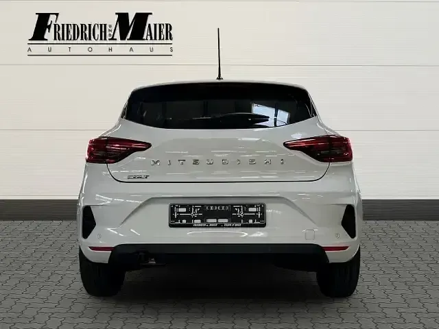 Neu Mitsubishi Colt Basis 67 PS (49 kW) 2025 S) (weiss Kleinwagen