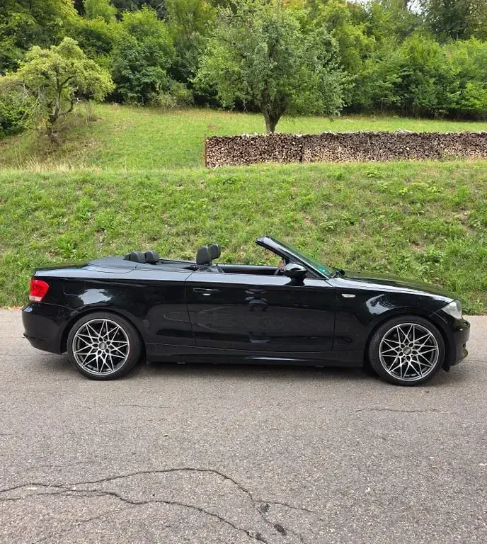 Gebraucht BMW 120 Cabriolet Sport Line 170 PS (125 kW) 2008 Schwarz Cabrio