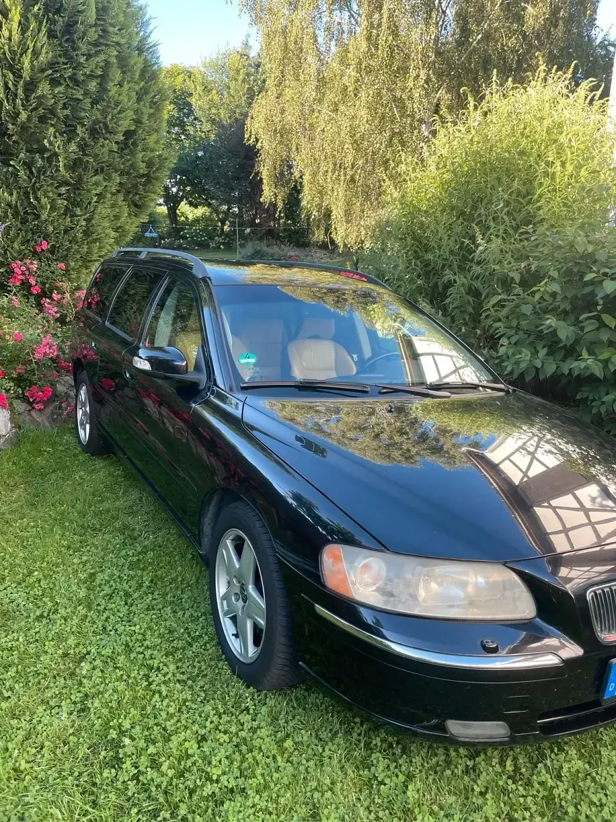 Gebraucht Volvo V70 184 PS (135 kW) 2006 Schwarz Kombi