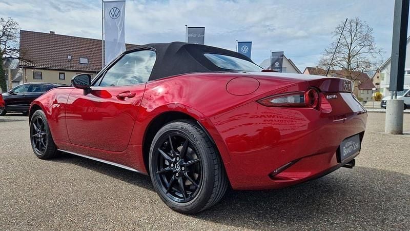 Gebraucht Mazda MX5 Exclusive-Line 132 PS (97 kW) 2019 Rot Cabrio