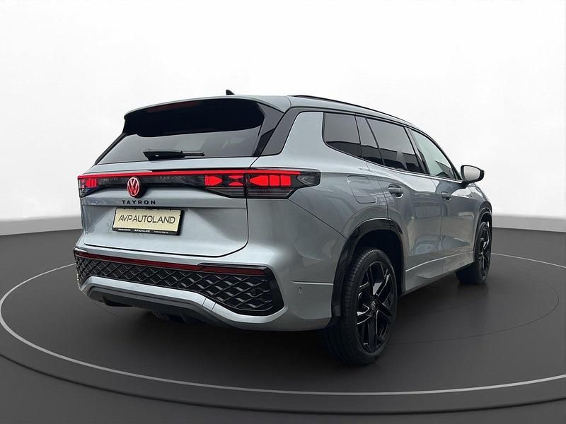 Gebraucht VW Tayron Style 272 PS (200 kW) 2026 Oyster silver SUV