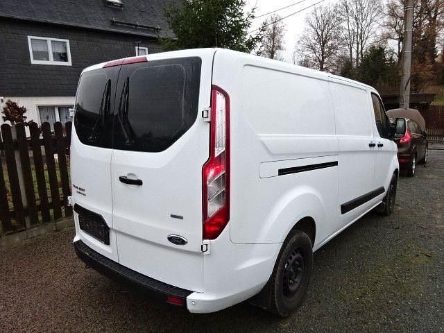 Gebraucht Ford Transit Custom Trend 131 PS (96 kW) 2018 Weiß Limousine