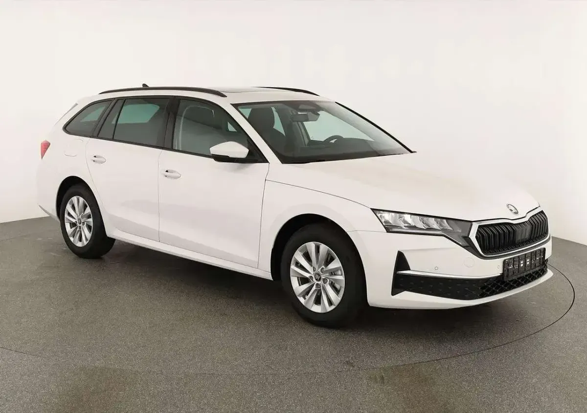 Neu Skoda Octavia Selection 150 PS (110 kW) 2026 Schwarz Kombi