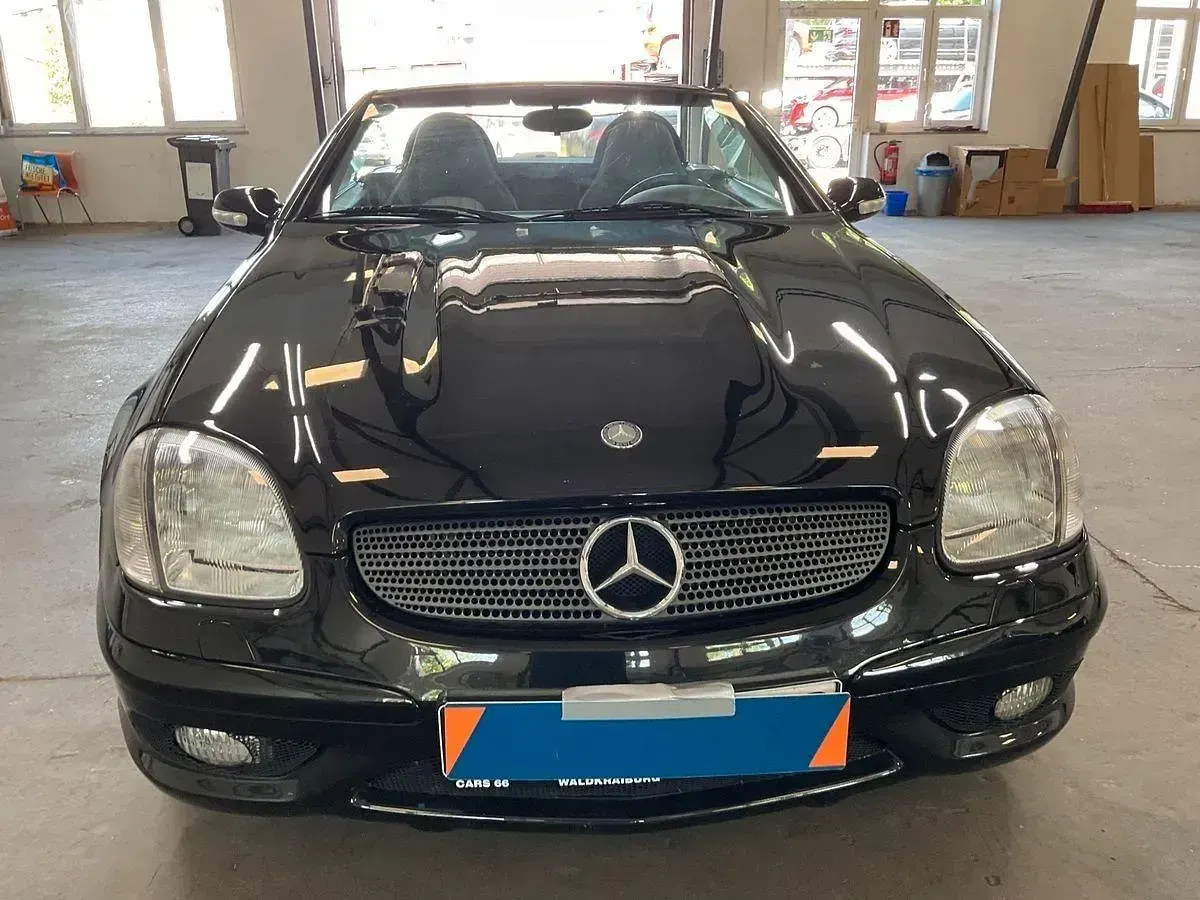 Gebraucht Mercedes SLK32 AMG AMG 354 PS (260 kW) 2002 Schwarz Cabrio
