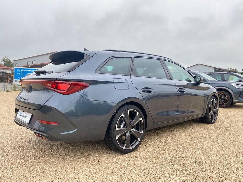 Gebraucht Cupra Leon VZ 245 PS (180 kW) 2023 Grau Limousine