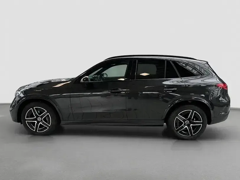 Gebraucht Mercedes GLC220 AMG line 197 PS (144 kW) 2025 Grau SUV